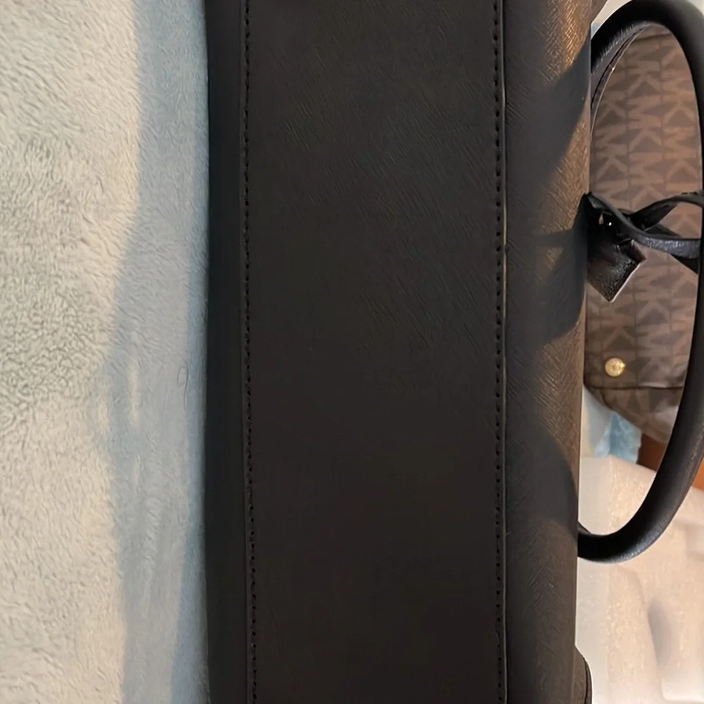 Pic - Picture 3 of 7